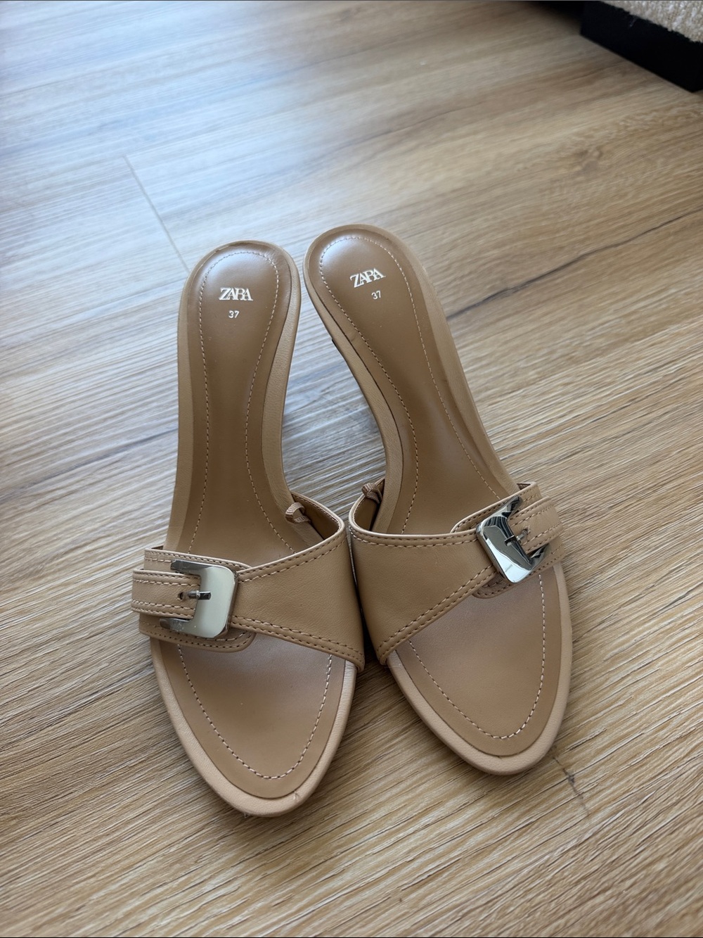 Brand New ZARA Tan Slide Mules with Silver Buckle